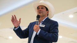 Pop star-turned-Dem candidate's defense of graphic murder video resurfaces in key House race Melbourne Accountant
